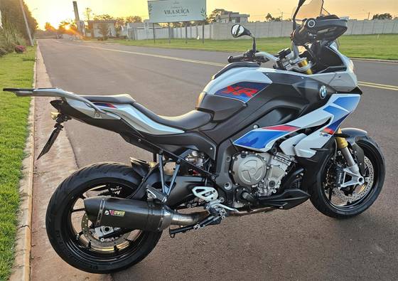 BMW S 1000 XR BMW S 1000 XR